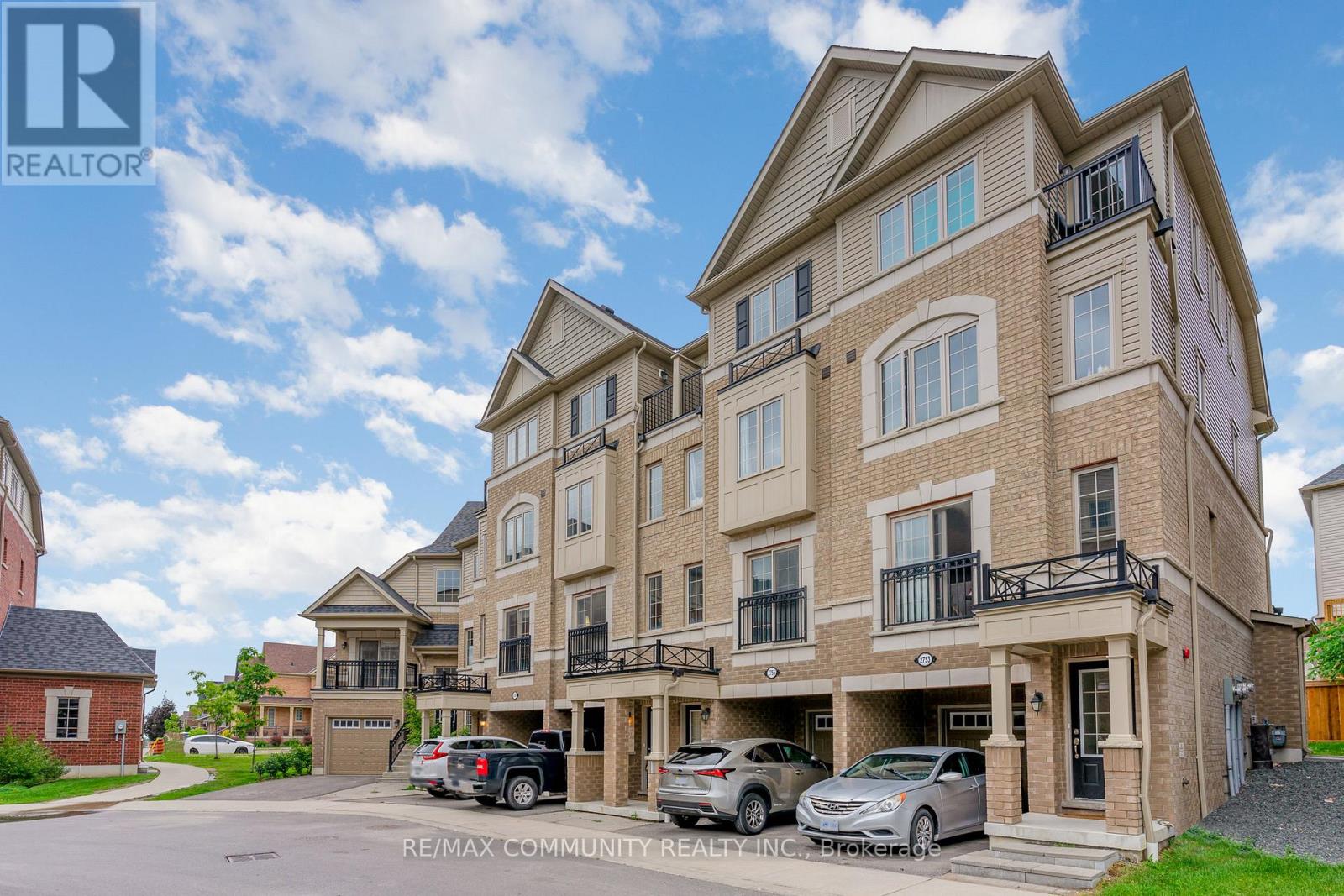 Townhouse at ROOM - 2757 DEPUTY MINISTER PATH, Oshawa (Windfields)