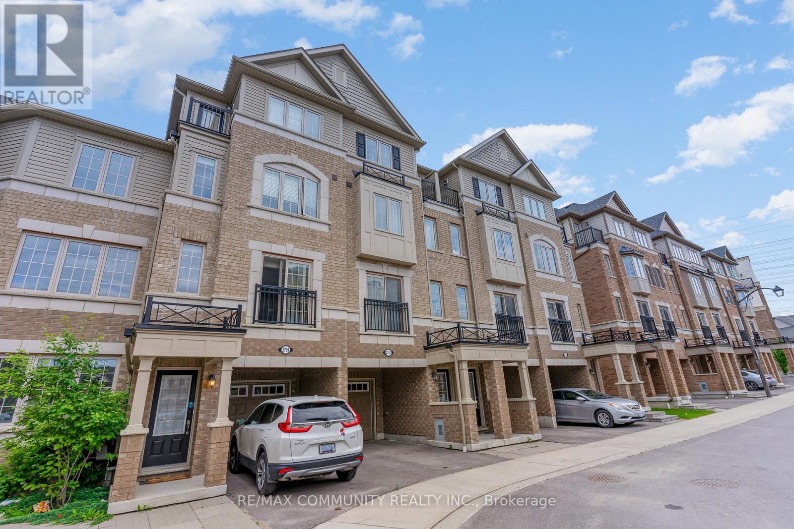 Townhouse at ROOM - 2757 DEPUTY MINISTER PATH, Oshawa