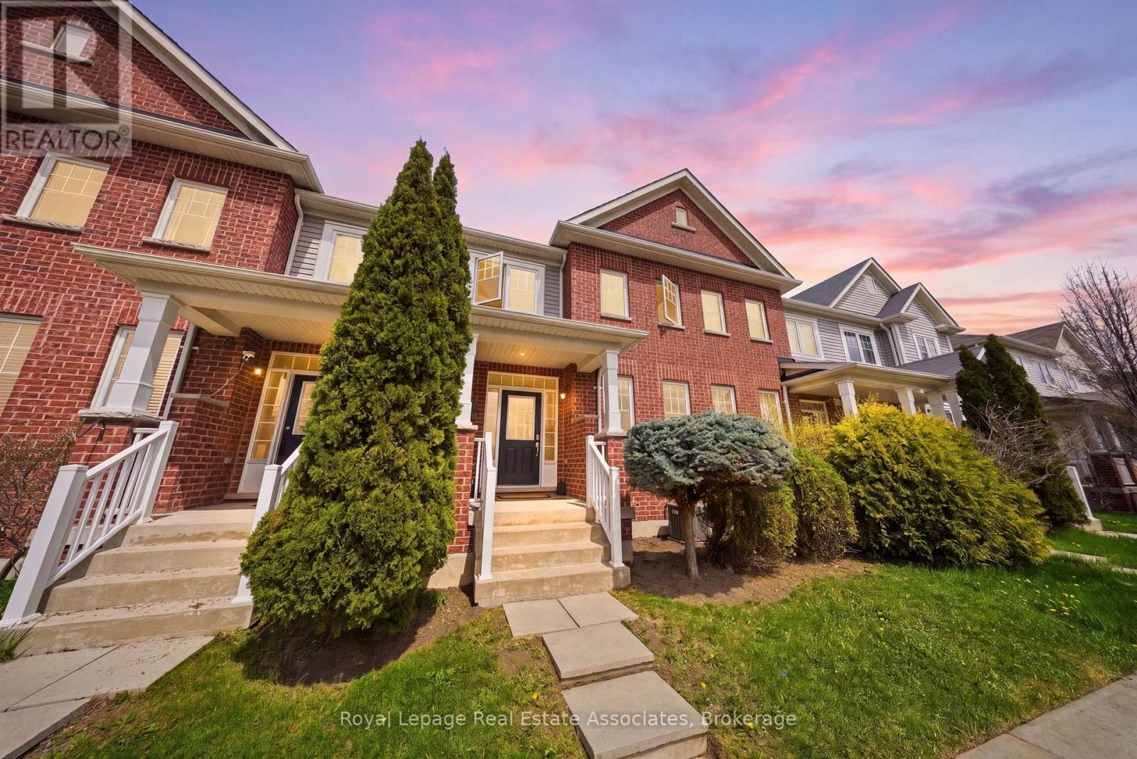 Townhouse at 228 BROOKHILL BOULEVARD, Clarington (Bowmanville)