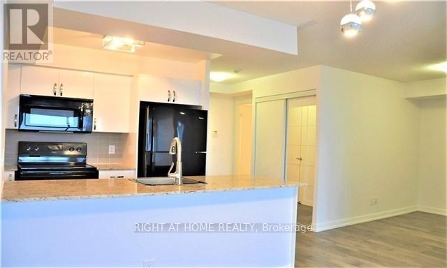 Apartment at 809 - 151 VILLAGE GREEN SQUARE, Toronto (Agincourt South-Malvern West)