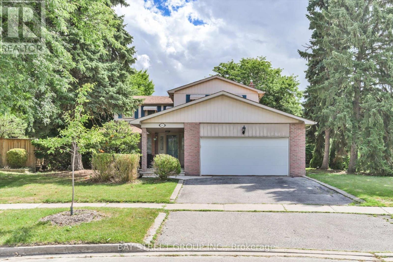 Detached at 33 KILCHURN CASTLE DRIVE, Toronto (Tam O'Shanter-Sullivan)