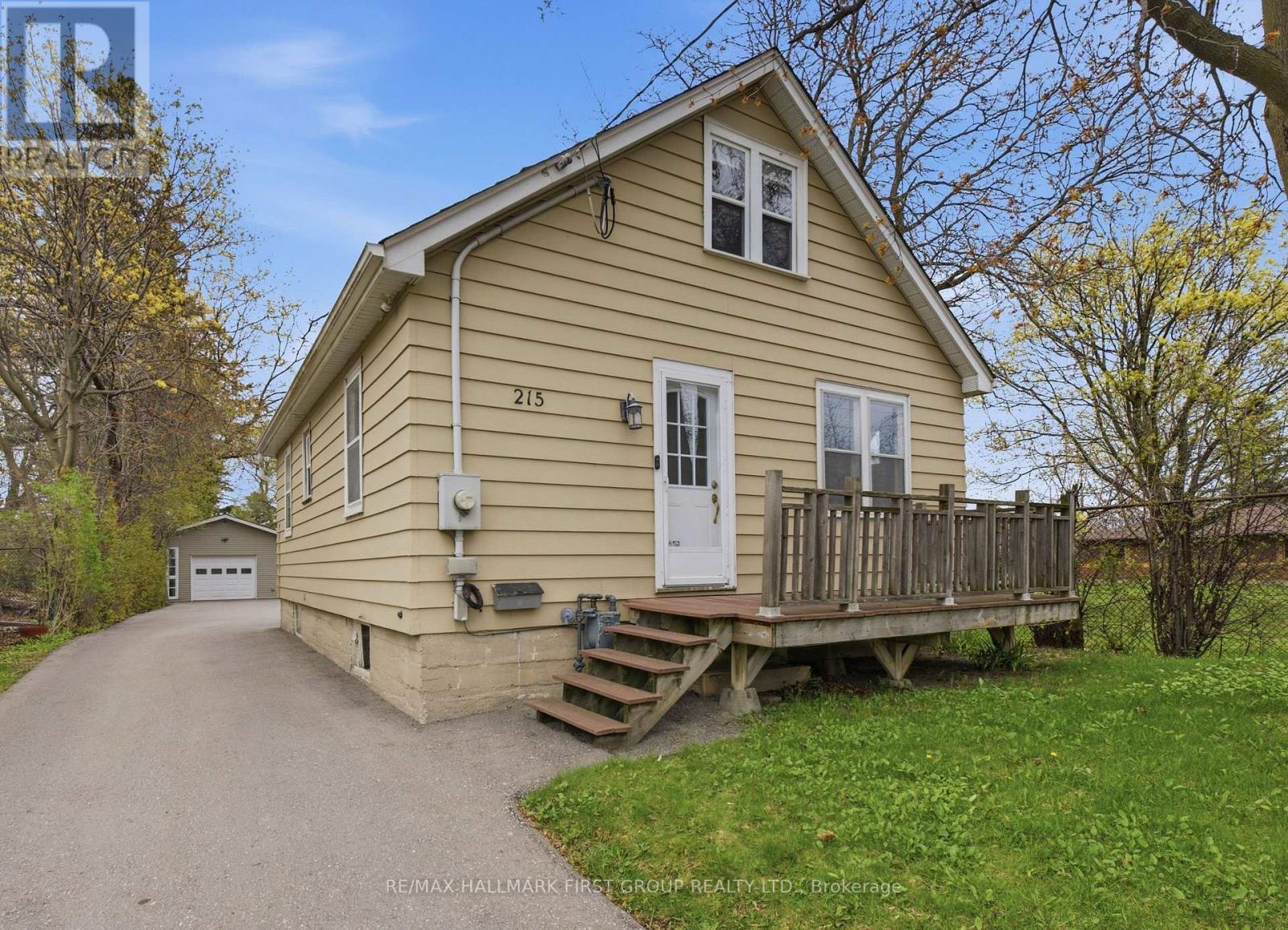 Detached at 215 PARK ROAD S, Oshawa (Vanier)