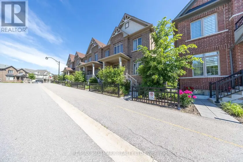 Townhouse at 14 ALDRIDGE LANE, Clarington