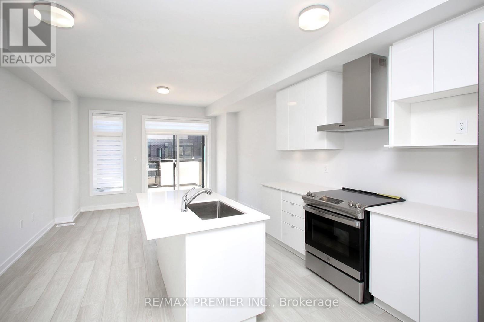 Townhouse at 73 AKIL THOMAS GARDENS, Toronto