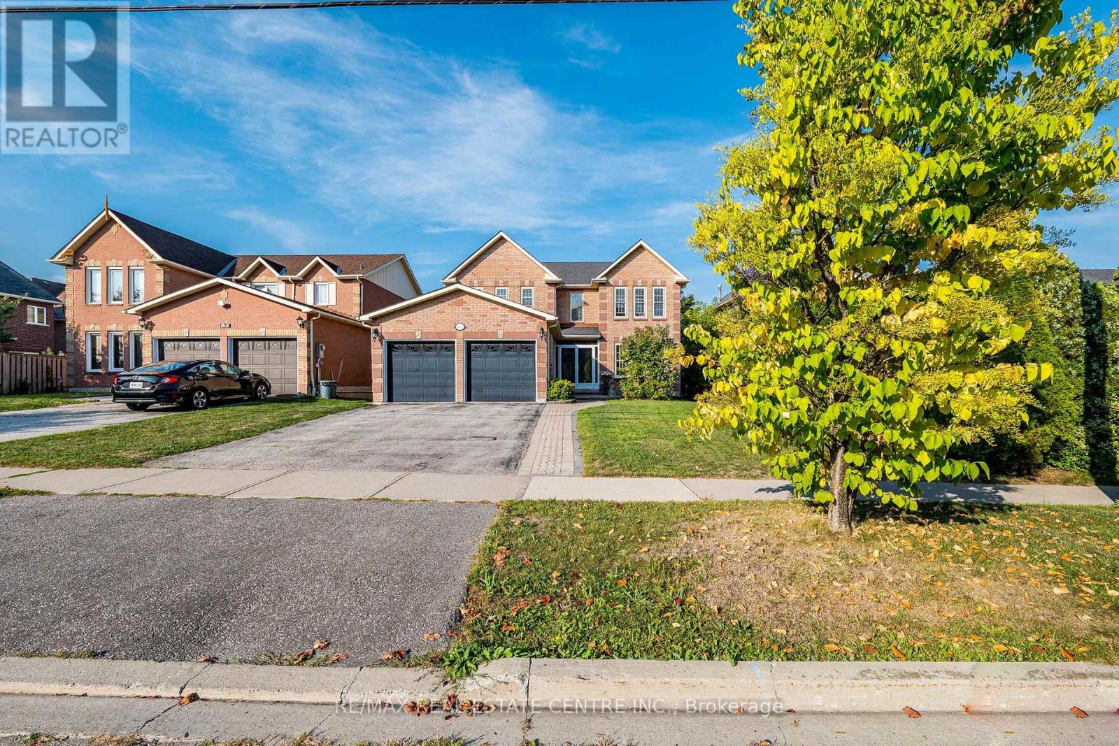 Detached at 490 OLD HARWOOD AVENUE, Ajax
