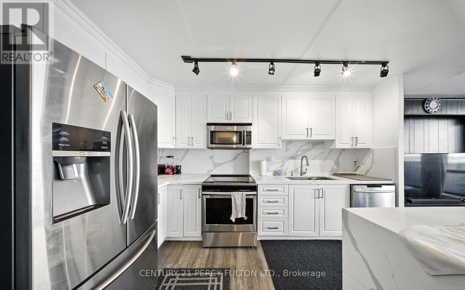 Apartment at 1212 - 2 GLAMORGAN AVENUE, Toronto (Dorset Park)