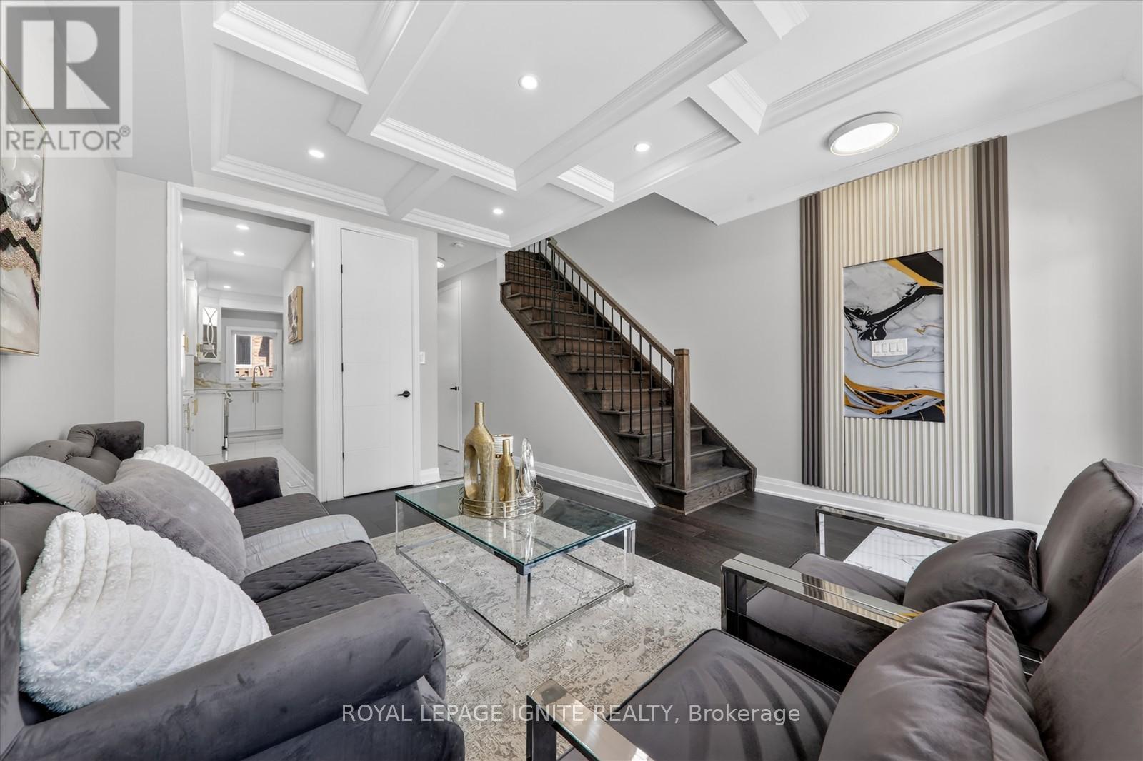 Detached at 6 - 1741 FAIRPORT ROAD, Pickering