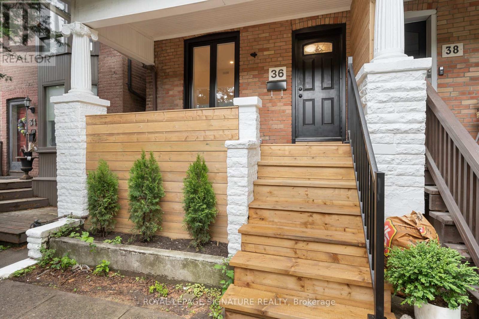Semi-Detached/Link at UPPER - 36 TENNIS CRESCENT, Toronto (South Riverdale)