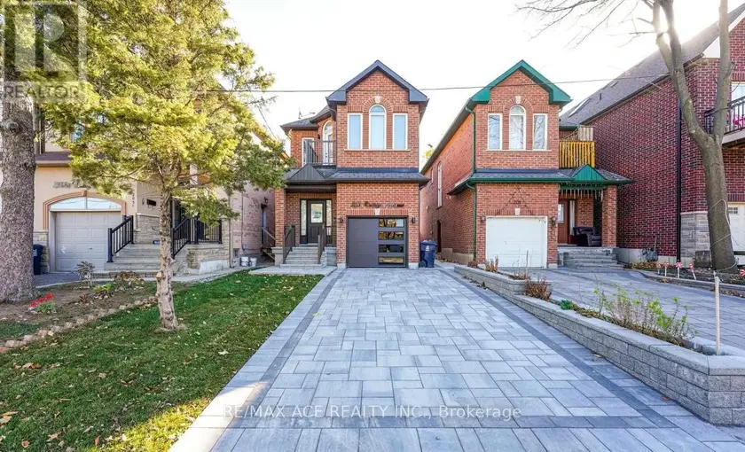 Detached at 203 RALEIGH AVENUE, Toronto (Clairlea-Birchmount)