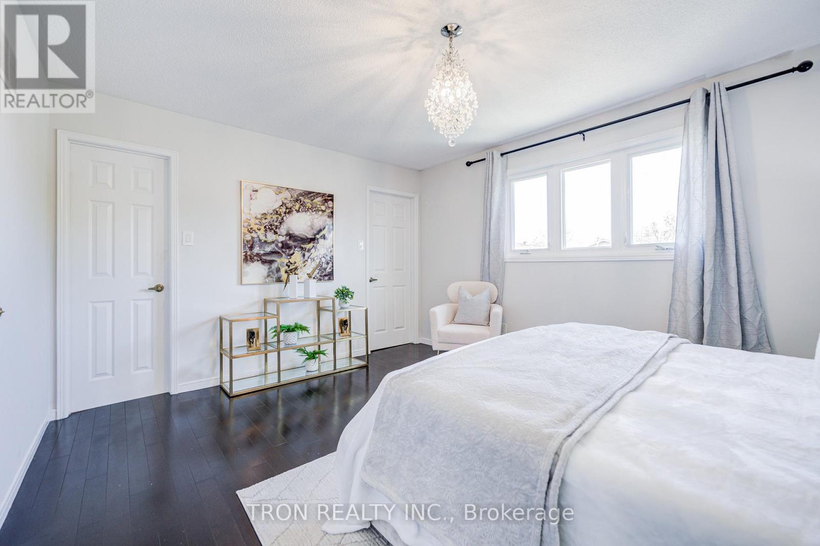 Detached at 256 ALEXMUIR BOULEVARD, Toronto