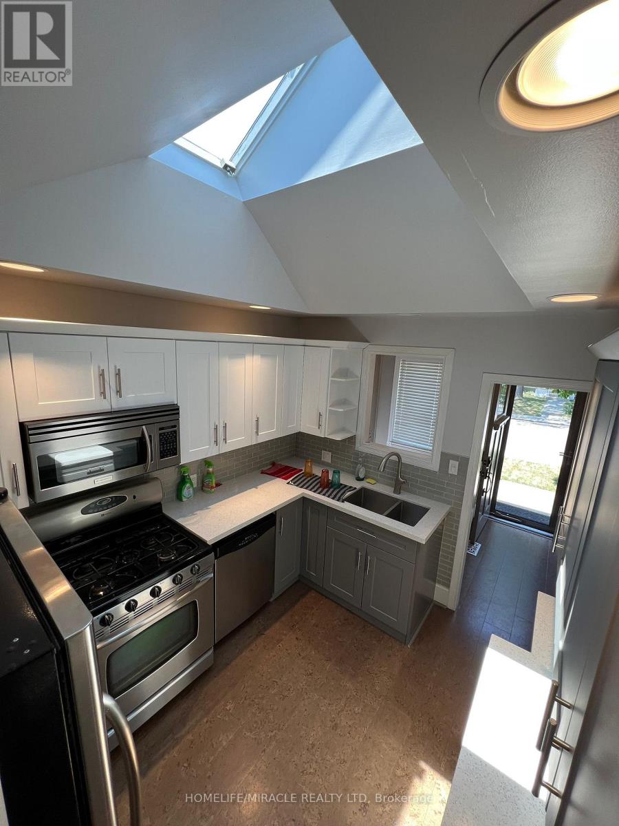 Detached at 141 BEXHILL AVENUE, Toronto