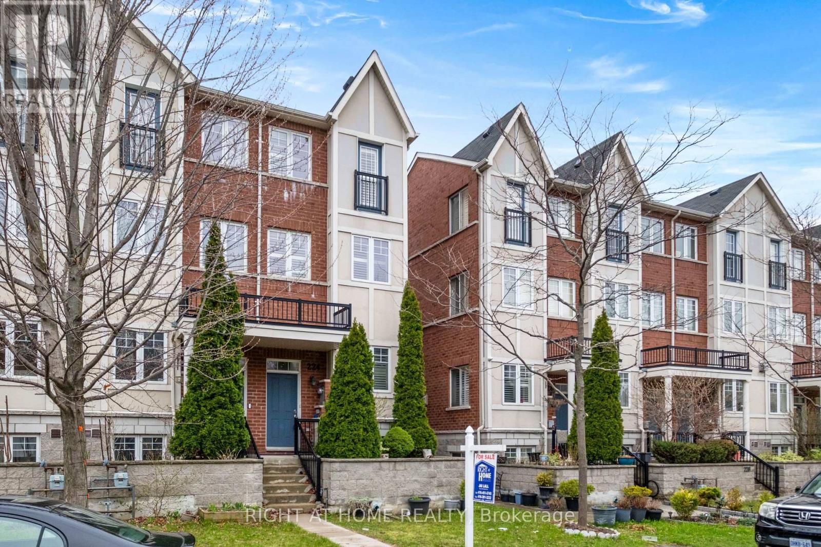Townhouse at 224 DAIRY DRIVE, Toronto (Clairlea-Birchmount)