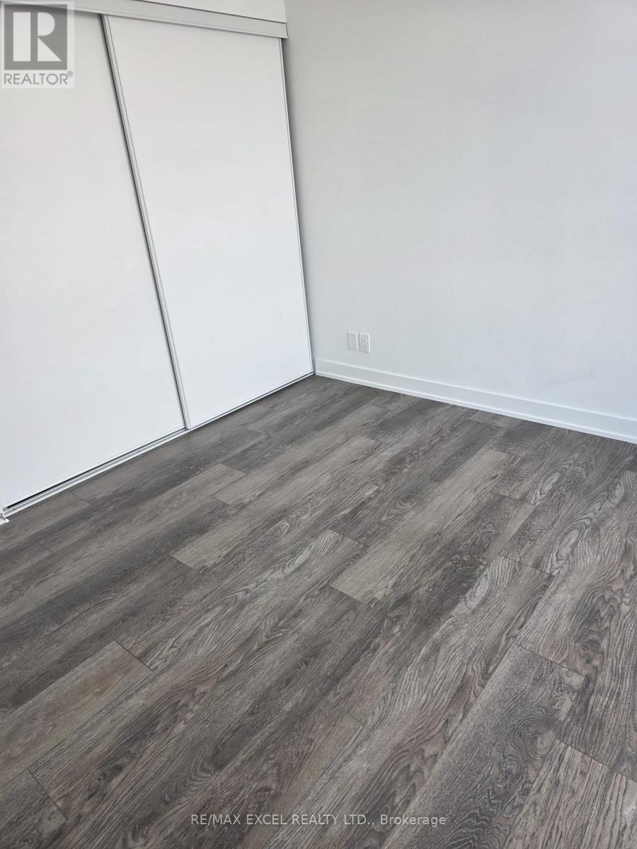 Apartment at 321 - 743 WARDEN AVENUE, Toronto