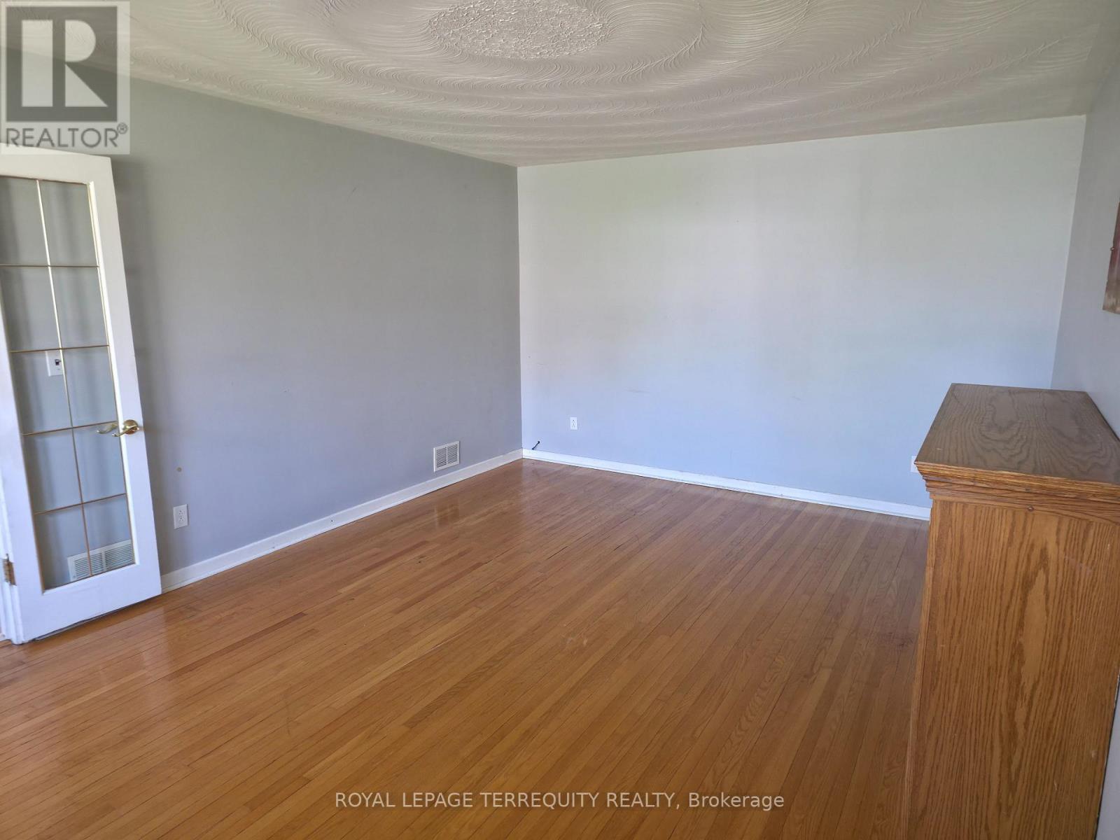 Detached at MAIN - 319 HILLCROFT STREET, Oshawa