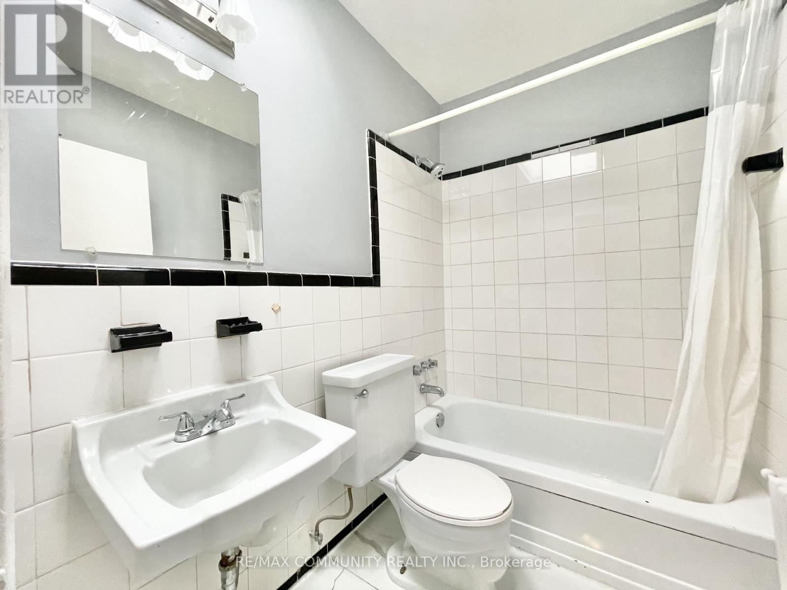 Multiplex at 2 - 2624 EGLINTON AVENUE E, Toronto