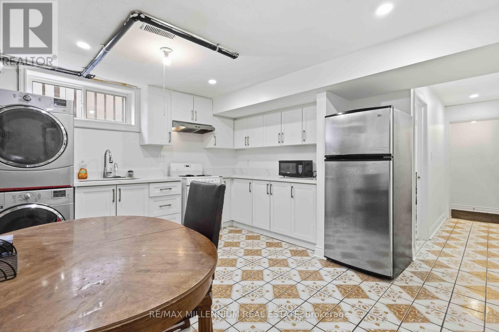 Detached at 204A BELLAMY ROAD N, Toronto