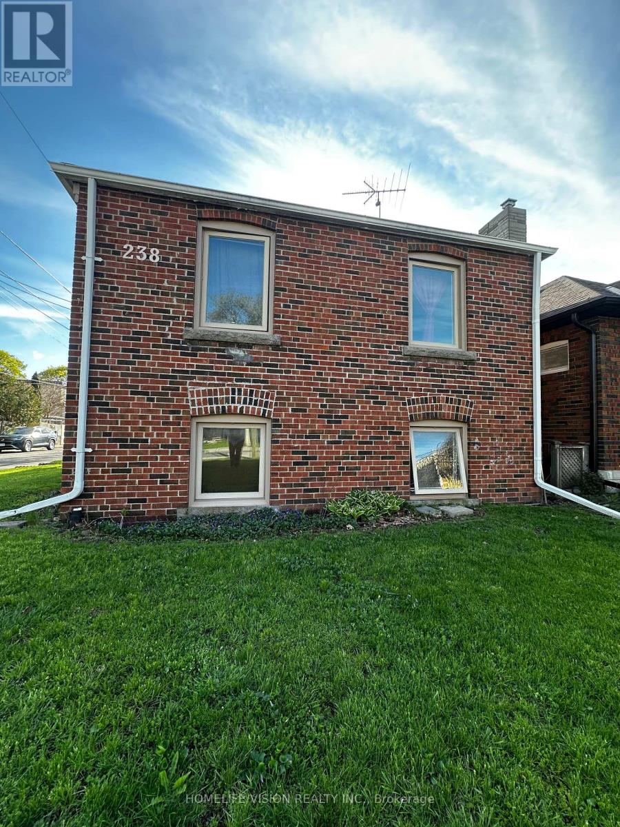 Detached at 1 - 238 GLEBEMOUNT AVENUE, Toronto (Danforth Village-East York)