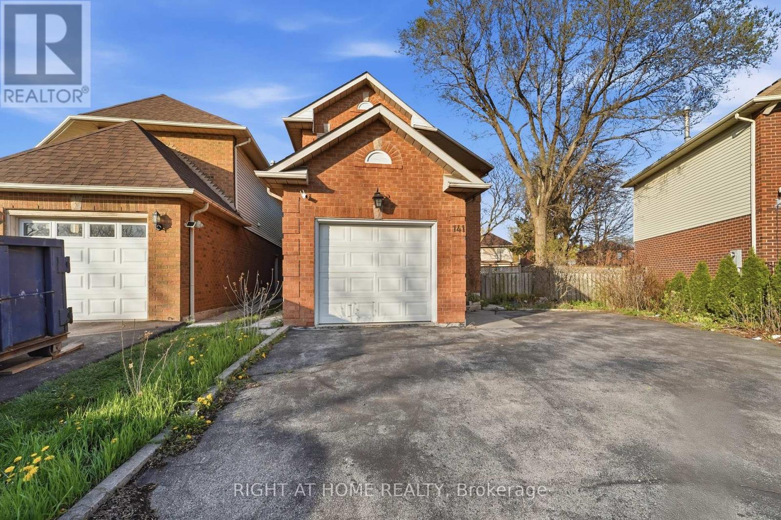 Detached at 141 SANDOWN AVENUE, Toronto (Birchcliffe-Cliffside)