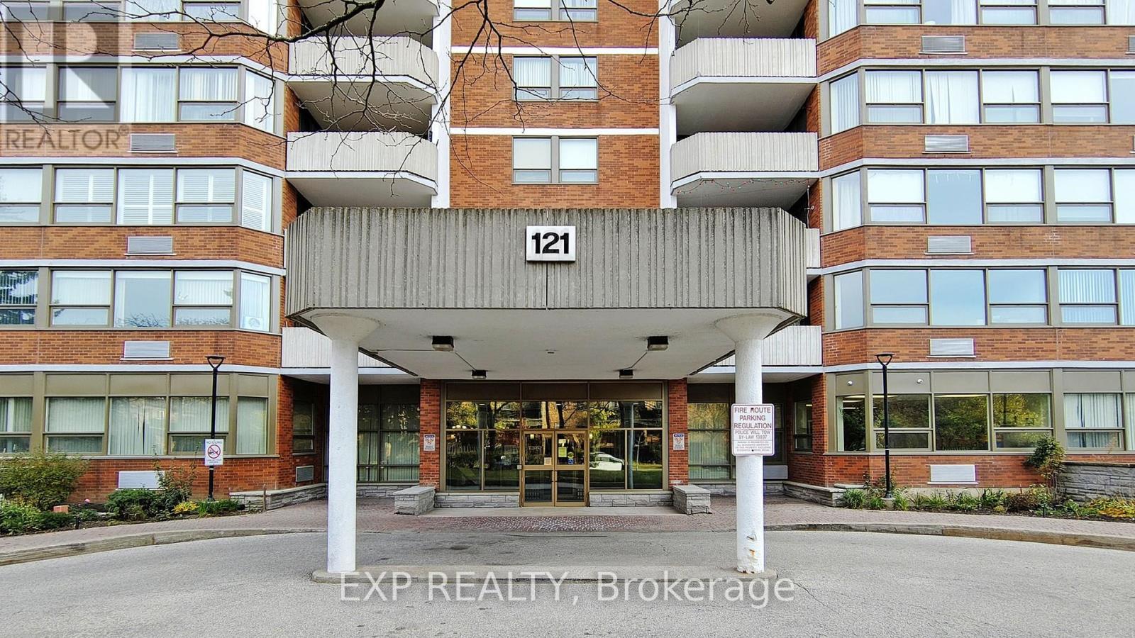 Apartment at 808 - 121 LING ROAD, Toronto (West Hill)