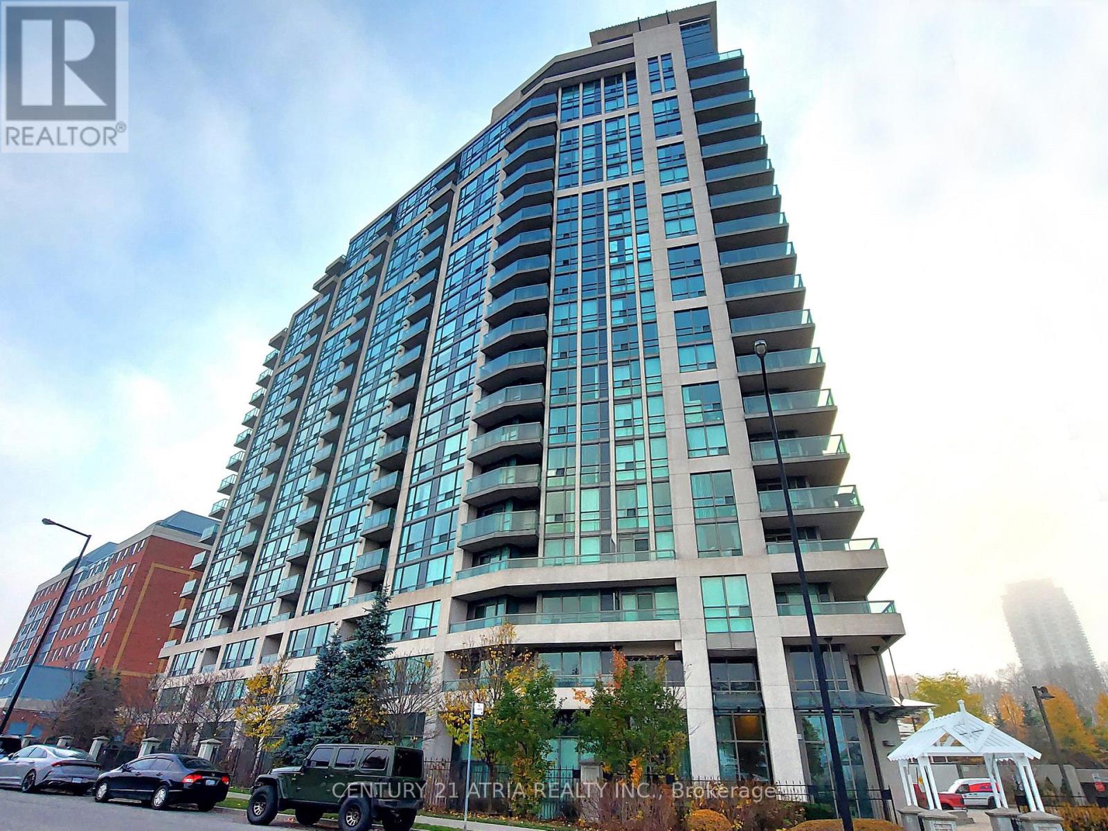 Apartment at 808 - 68 GRANGEWAY AVENUE, Toronto (Woburn)