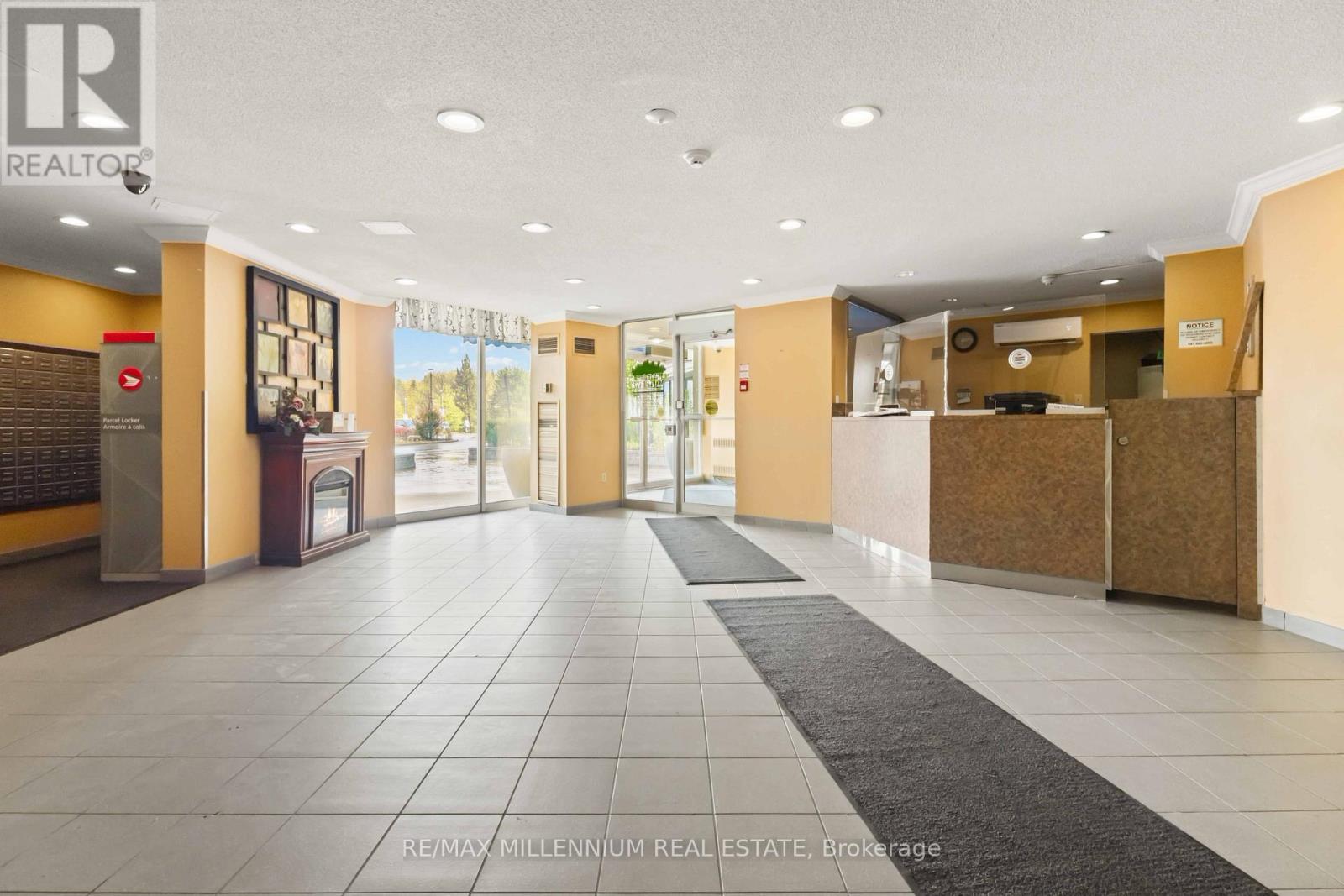 Apartment at 906 - 3050 ELLESMERE ROAD, Toronto