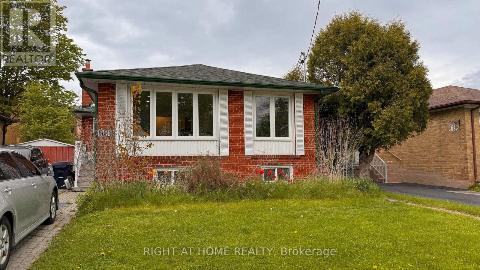 Detached at BASEMENT - 980 MIDLAN AVENUE, Toronto (Eglinton East)