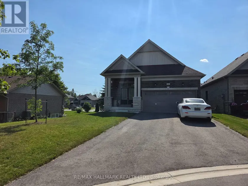 Detached at 2 HOLTBY COURT, Scugog
