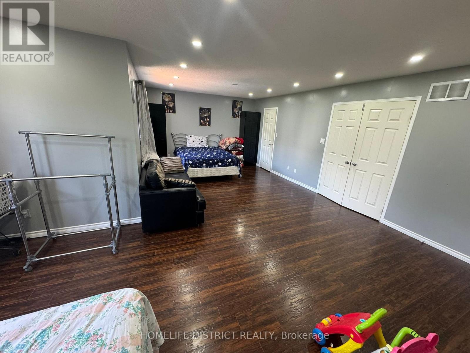 Detached at 1100 ASHGROVE CRESCENT, Oshawa