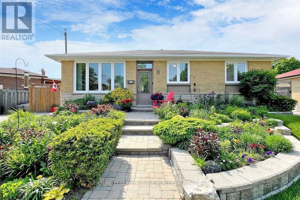 Detached at BSMT - 41 ROSEGLOR CRESCENT, Toronto (Bendale)