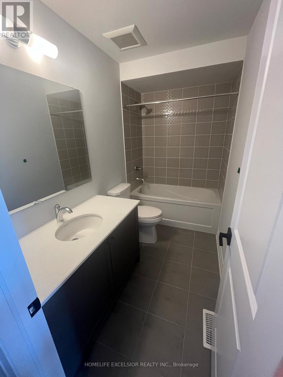 Townhouse at 974 CROWSNEST HOLLOW, Pickering