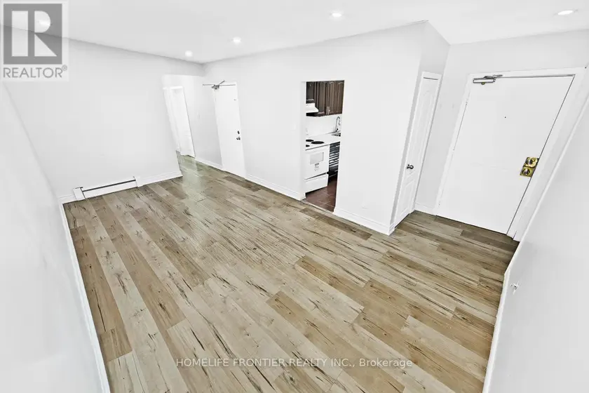 Detached at UPPER - 2953 LAWRENCE AVENUE E, Toronto