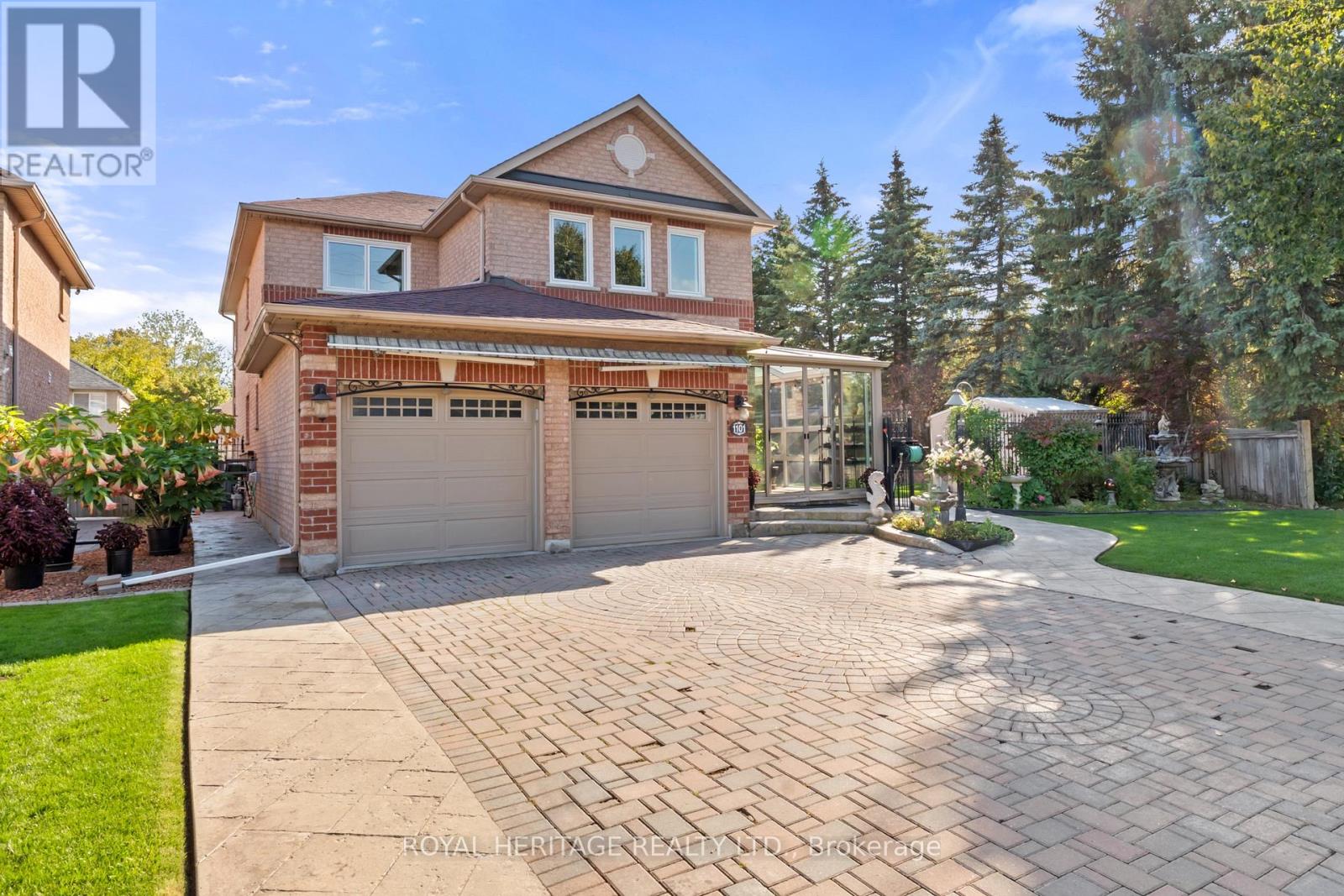 Detached at 1101 GOSSAMER DRIVE, Pickering (Liverpool)
