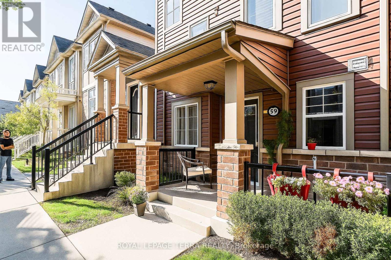 Townhouse at 59 - 2500 HILL RISE COURT, Oshawa (Windfields)