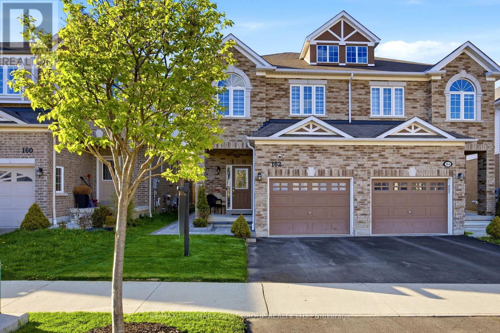 Semi-Detached/Link at 162 LENEY STREET, Ajax (South East)