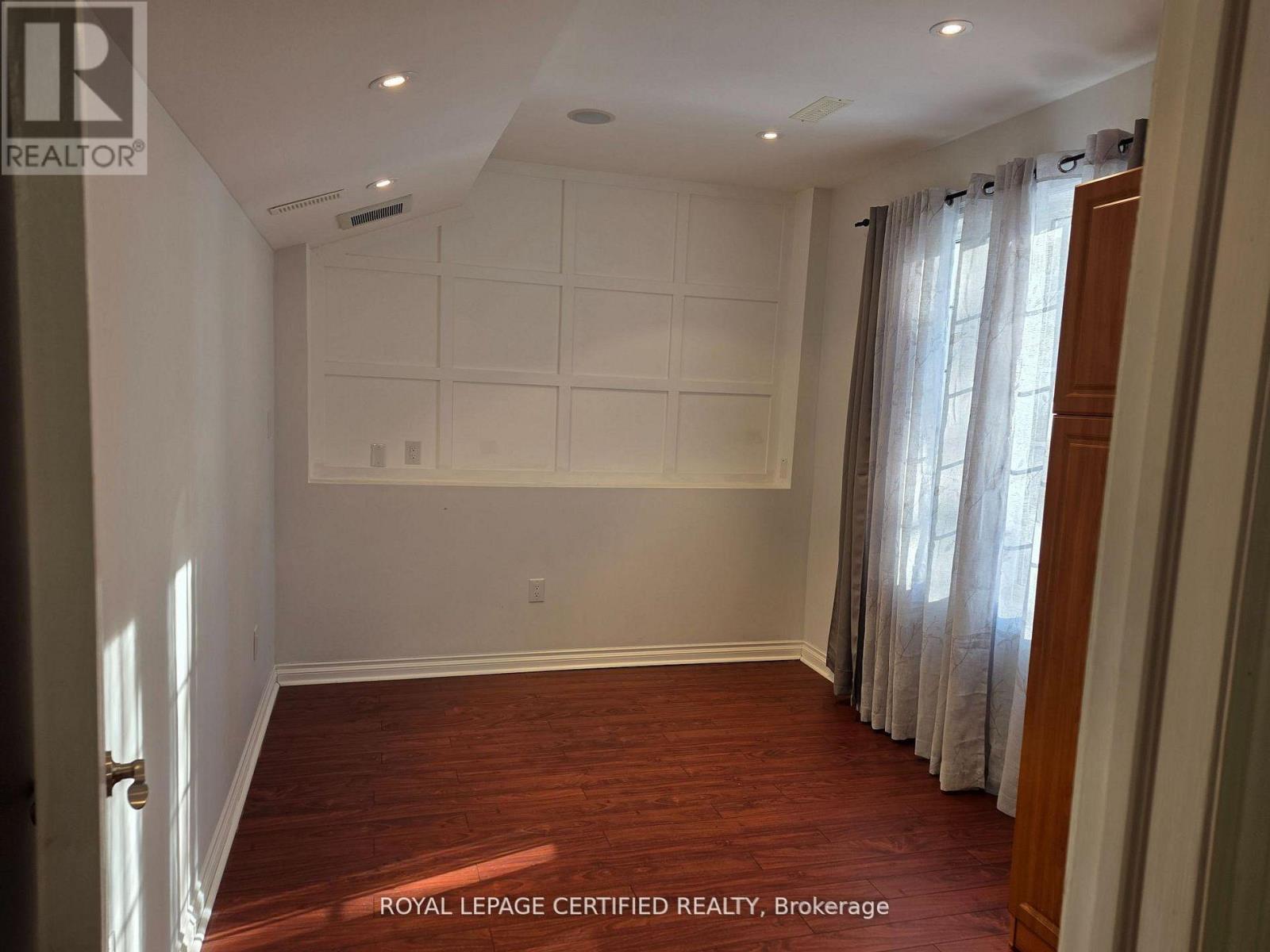 Detached at 12 FABRIZIO COURT, Whitby