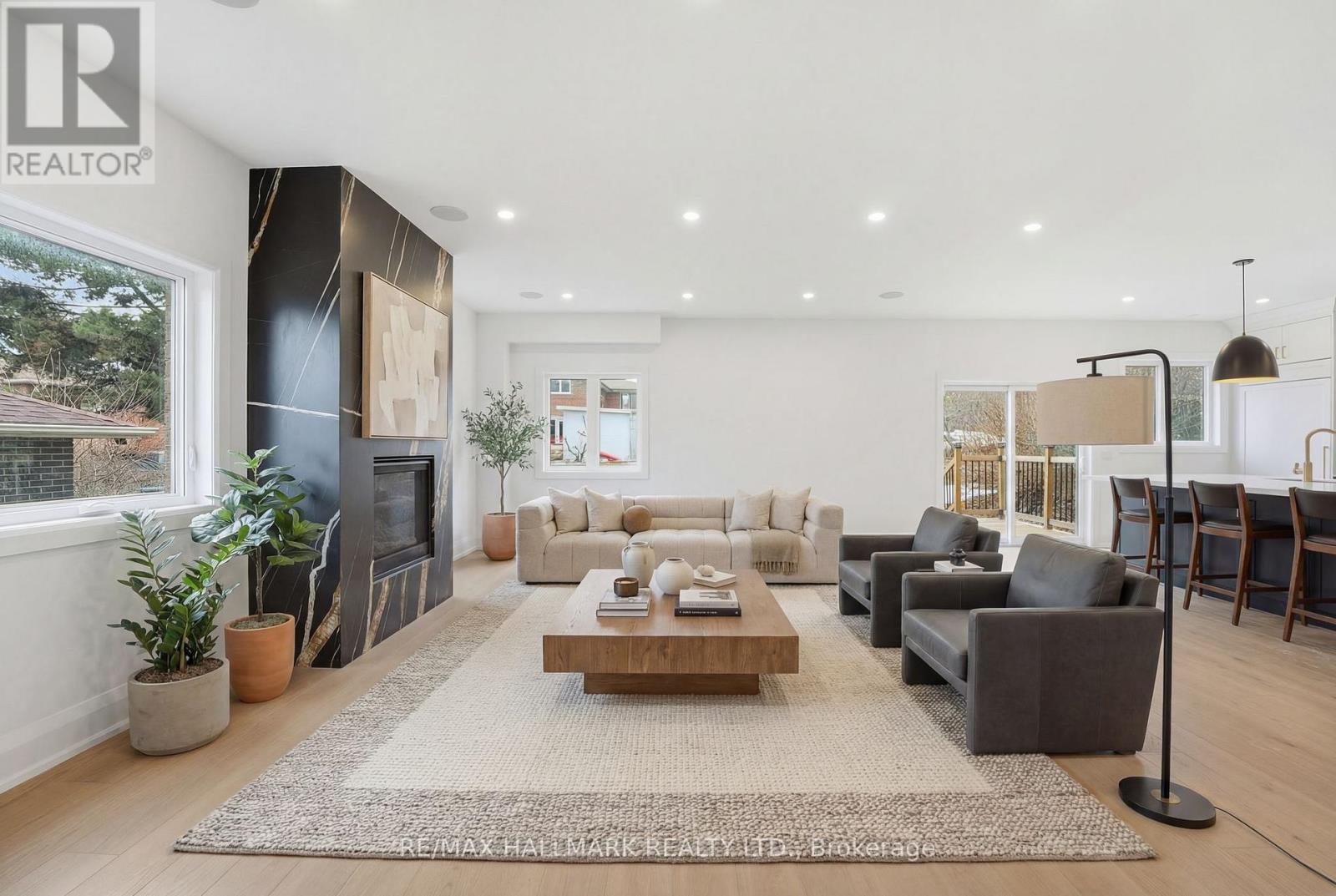 Detached at 49 GREENDOWNS DRIVE, Toronto (Scarborough Village)