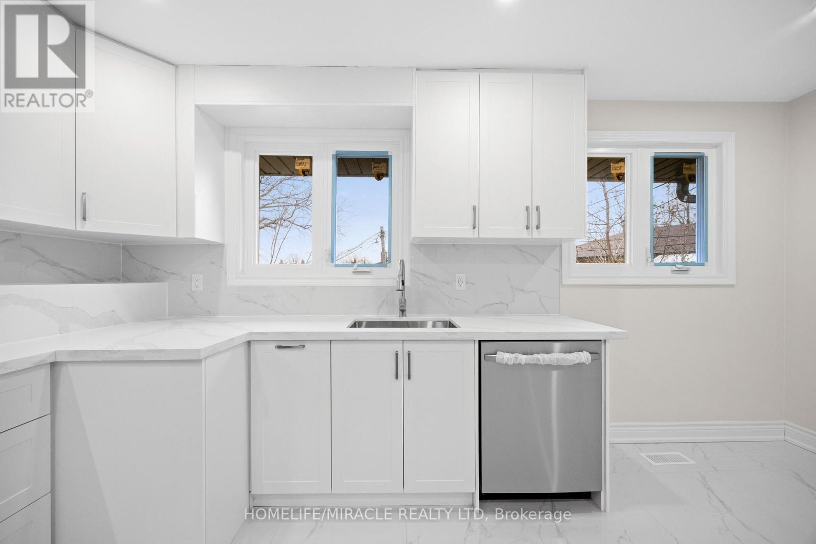 Detached at 46 FLINTWICK DRIVE, Toronto