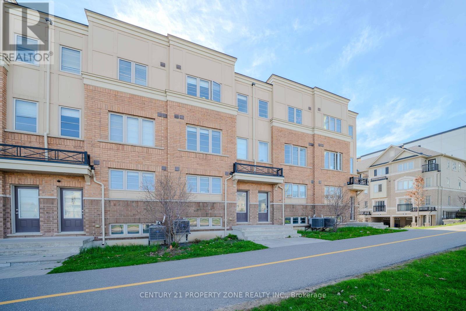 Townhouse at 2514 ROSEDROP PATH, Oshawa (Windfields)
