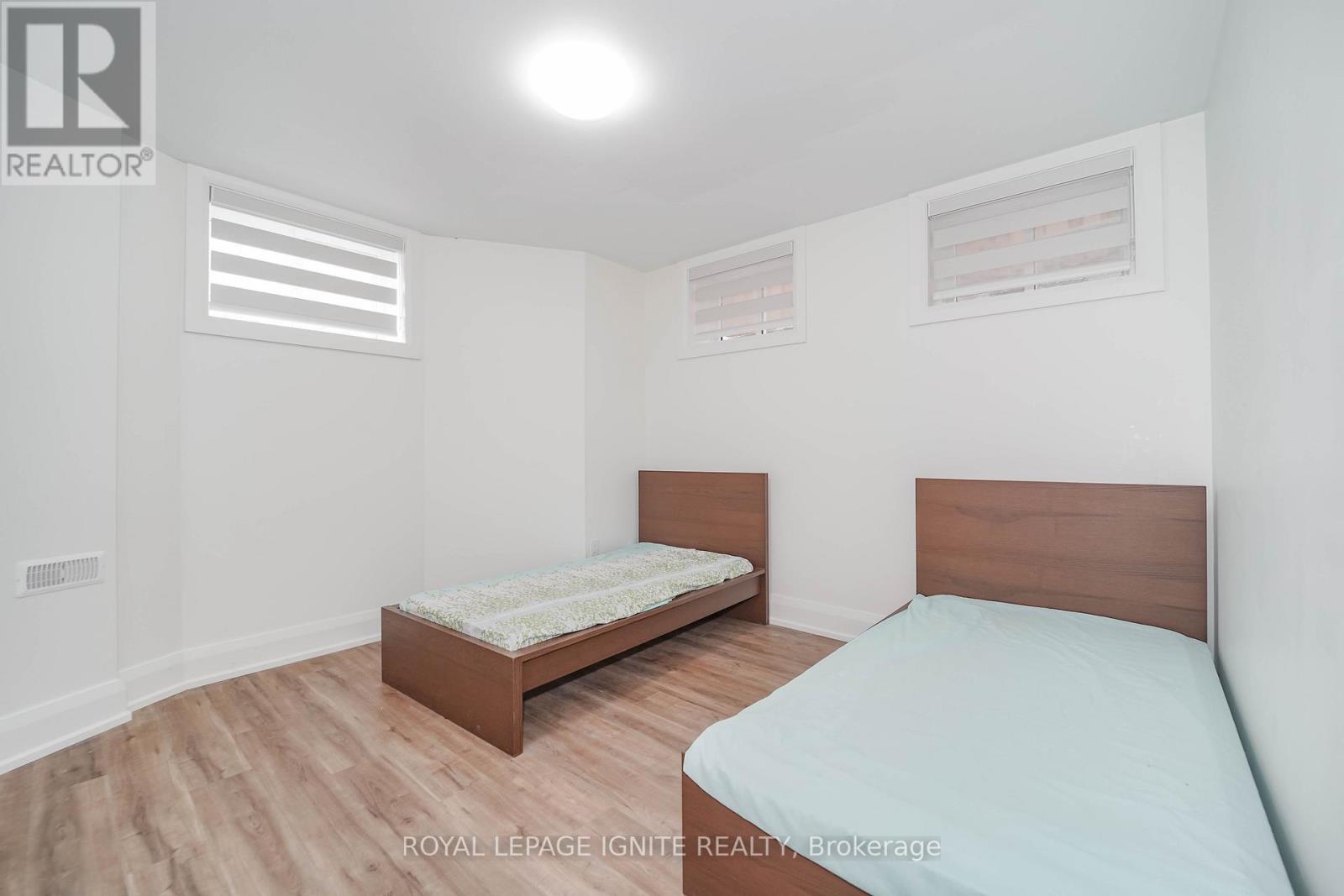 Detached at 72 GAIETY DRIVE, Toronto