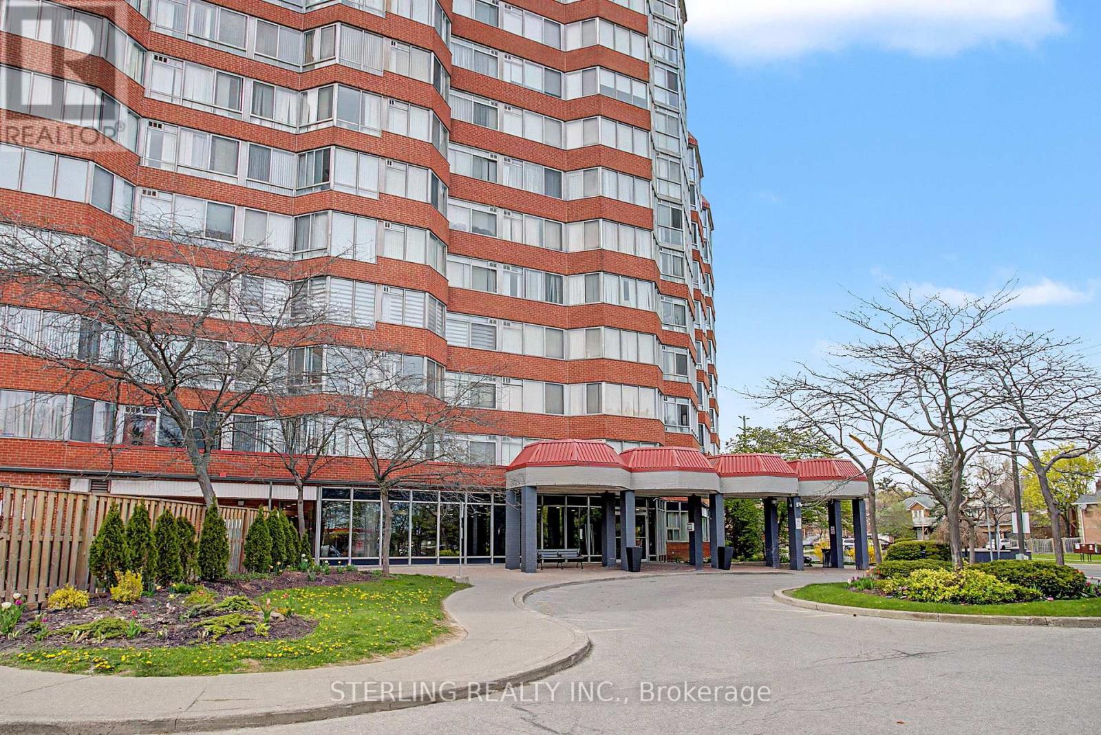 Apartment at 821 - 11753 SHEPPARD AVENUE E, Toronto (Rouge)