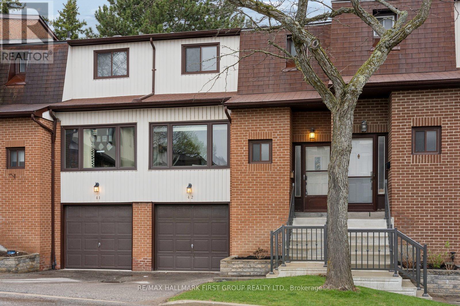 Townhouse at 42 - 765 OKLAHOMA DRIVE, Pickering (West Shore)