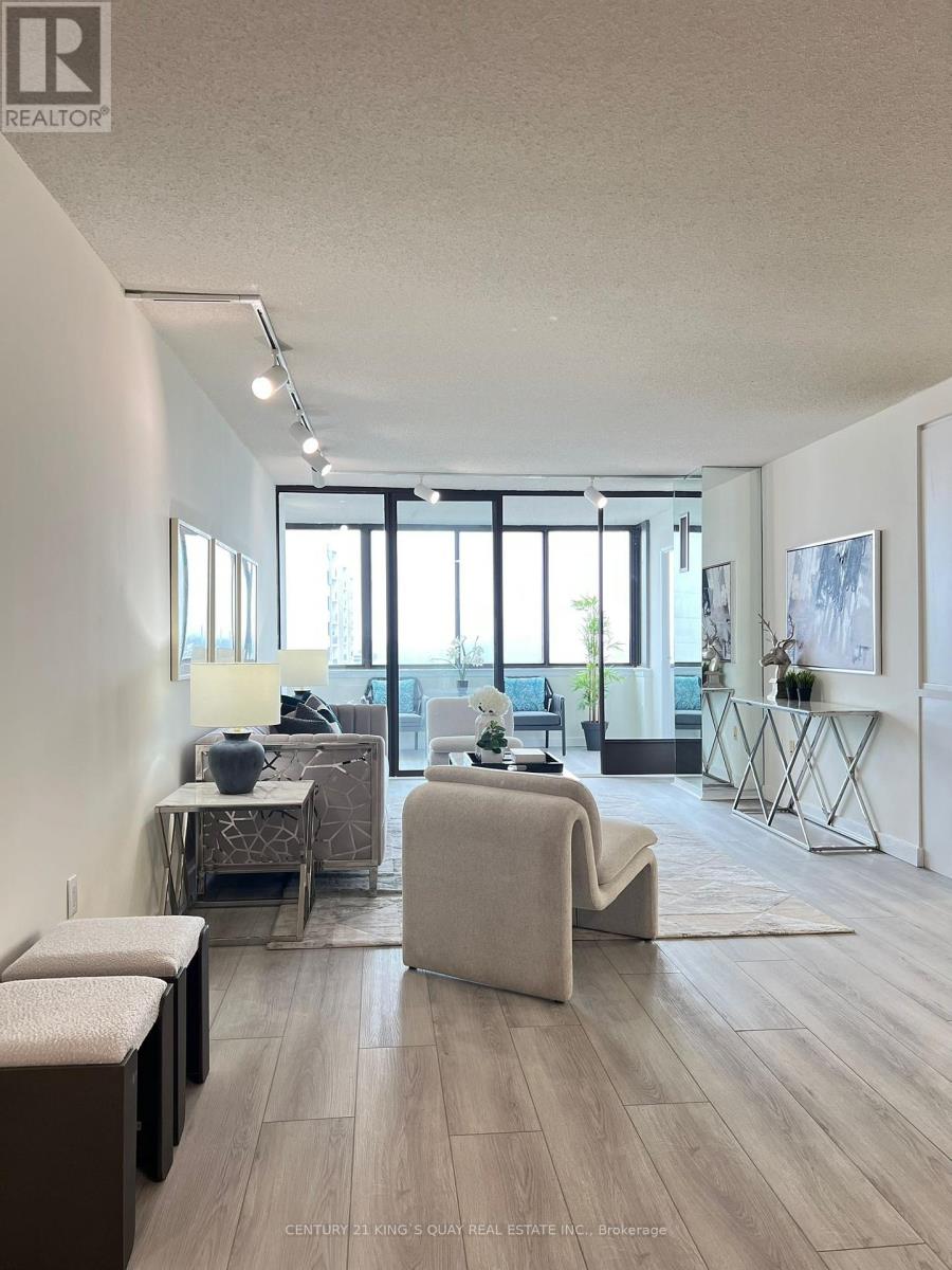Apartment at 2012 - 2330 BRIDLETOWNE CIRCLE, Toronto (L'Amoreaux)