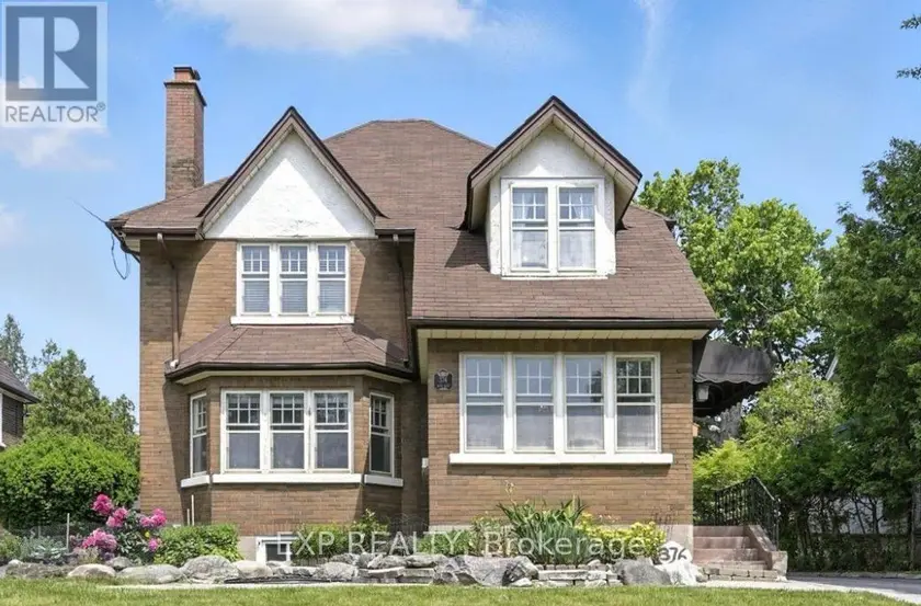 Detached at 376 KING STREET E, Oshawa