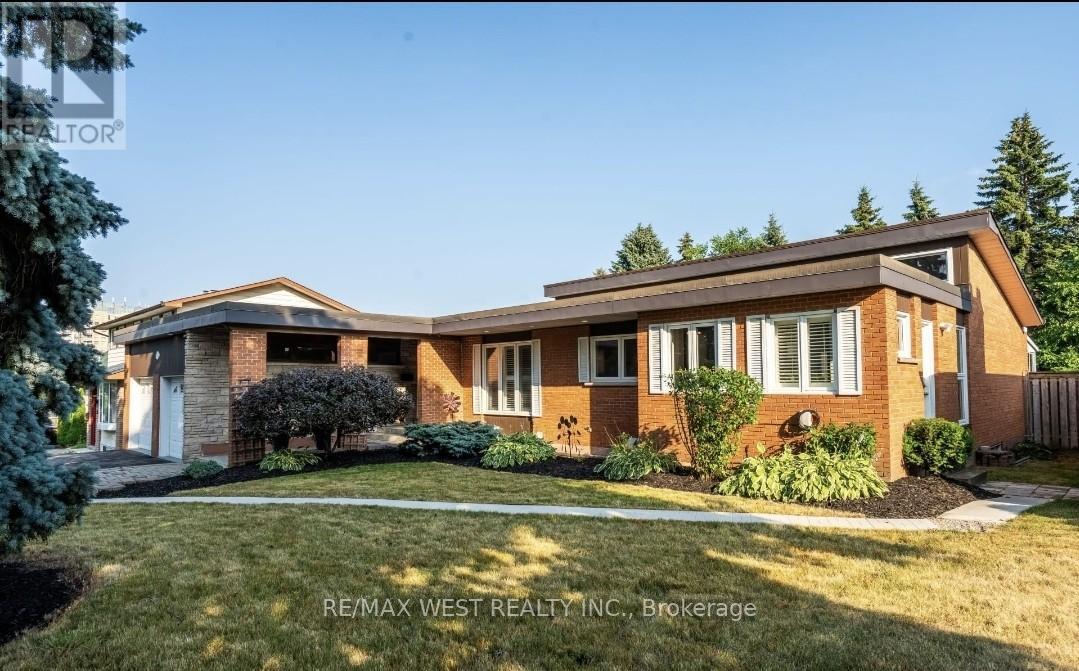 Detached at BSMT 1 - 83 SHERWOOD ROAD E, Ajax (Central West)