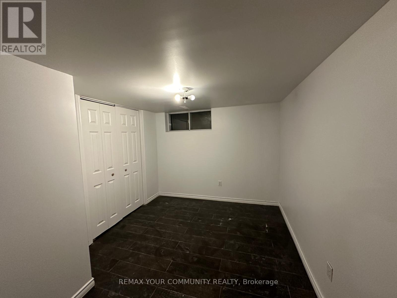 Detached at LOWER LEVEL - 90 BINSWOOD AVENUE, Toronto