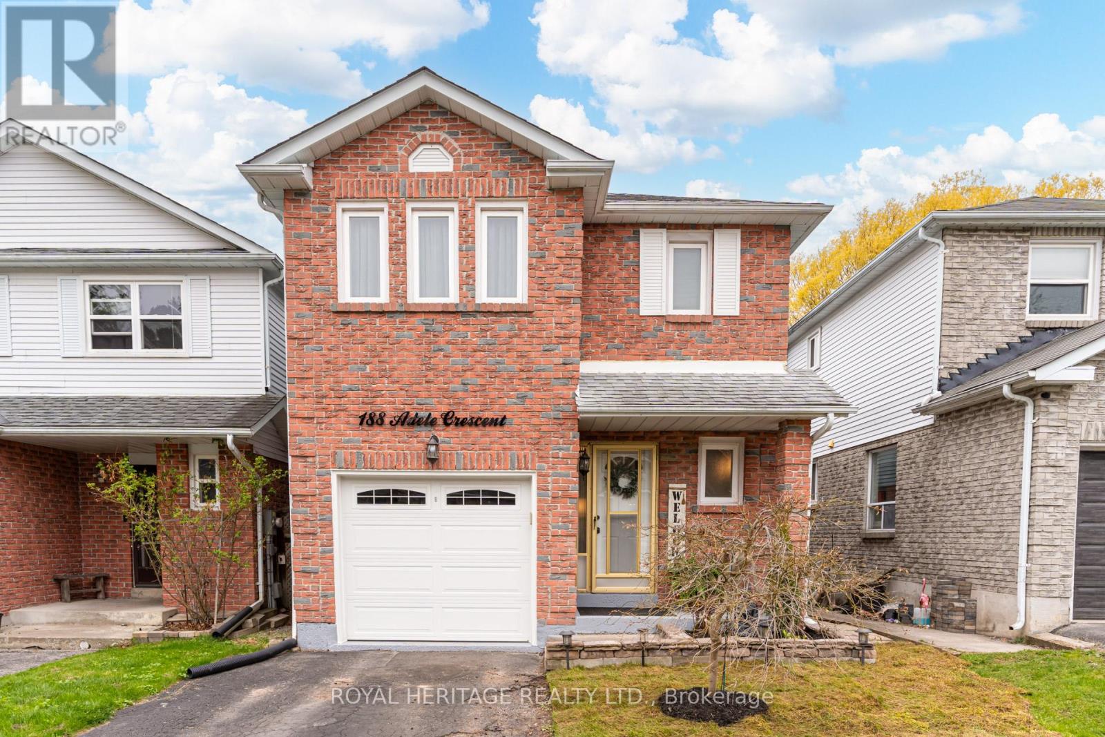 Semi-Detached/Link at 188 ADELE CRESCENT, Oshawa (McLaughlin)