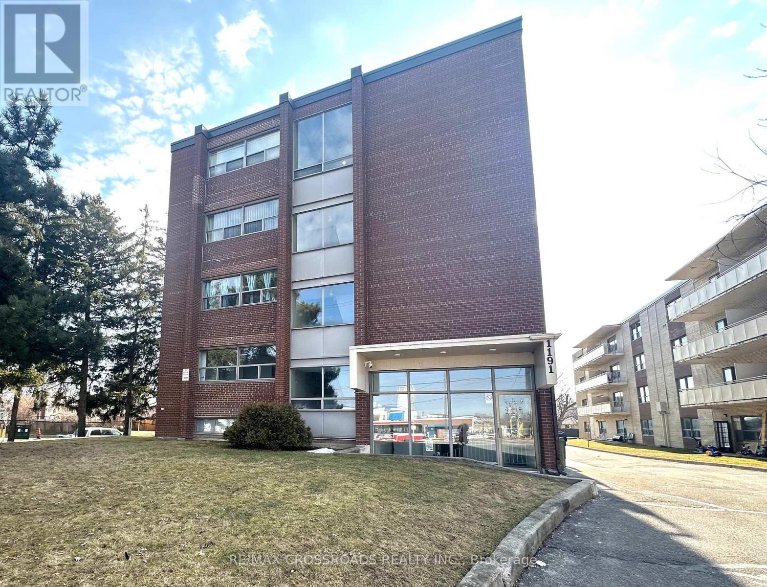 Apartment at 204 - 1191 ELLESMERE ROAD, Toronto (Bendale)