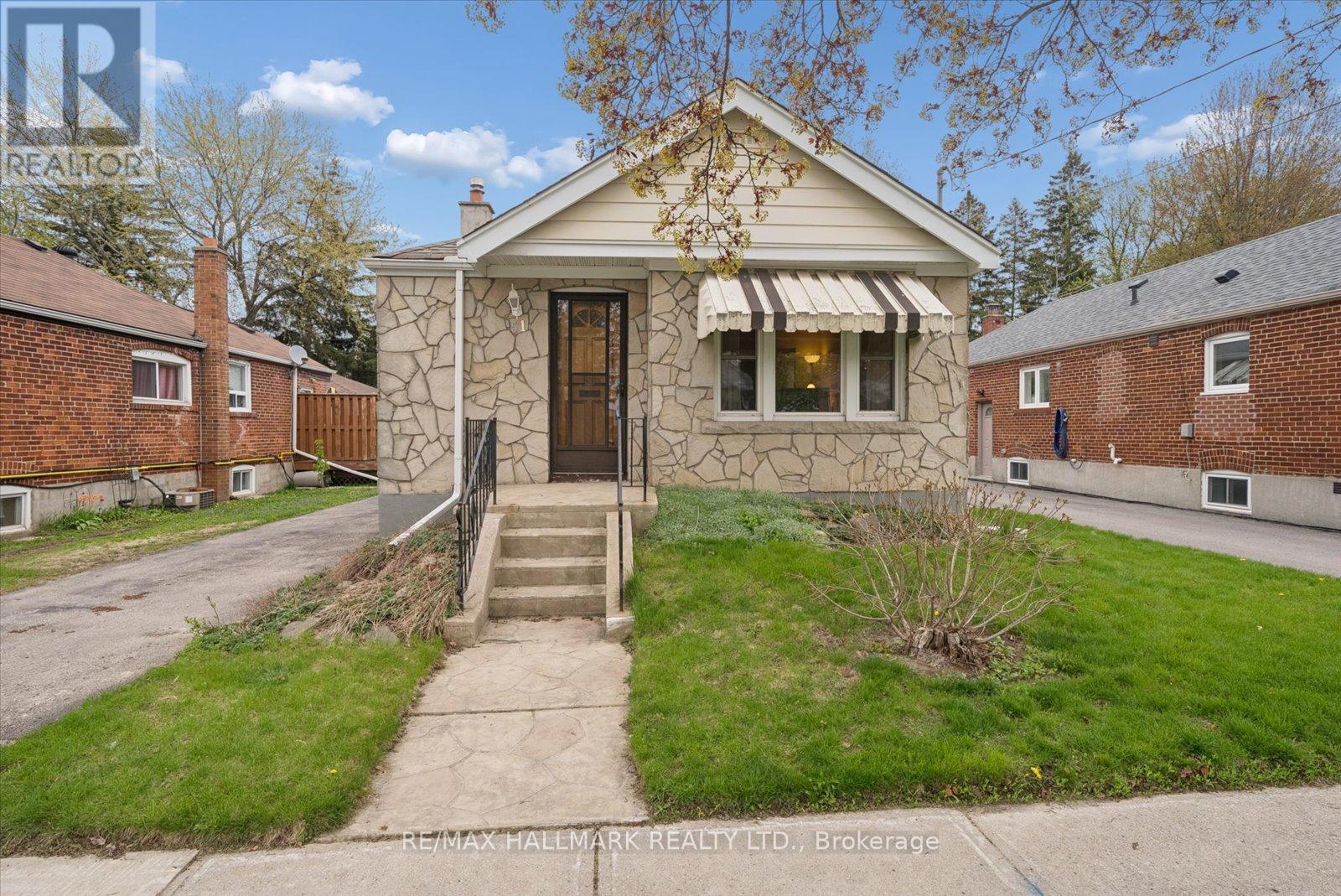 Detached at 51 BERTHA AVENUE, Toronto (Clairlea-Birchmount)