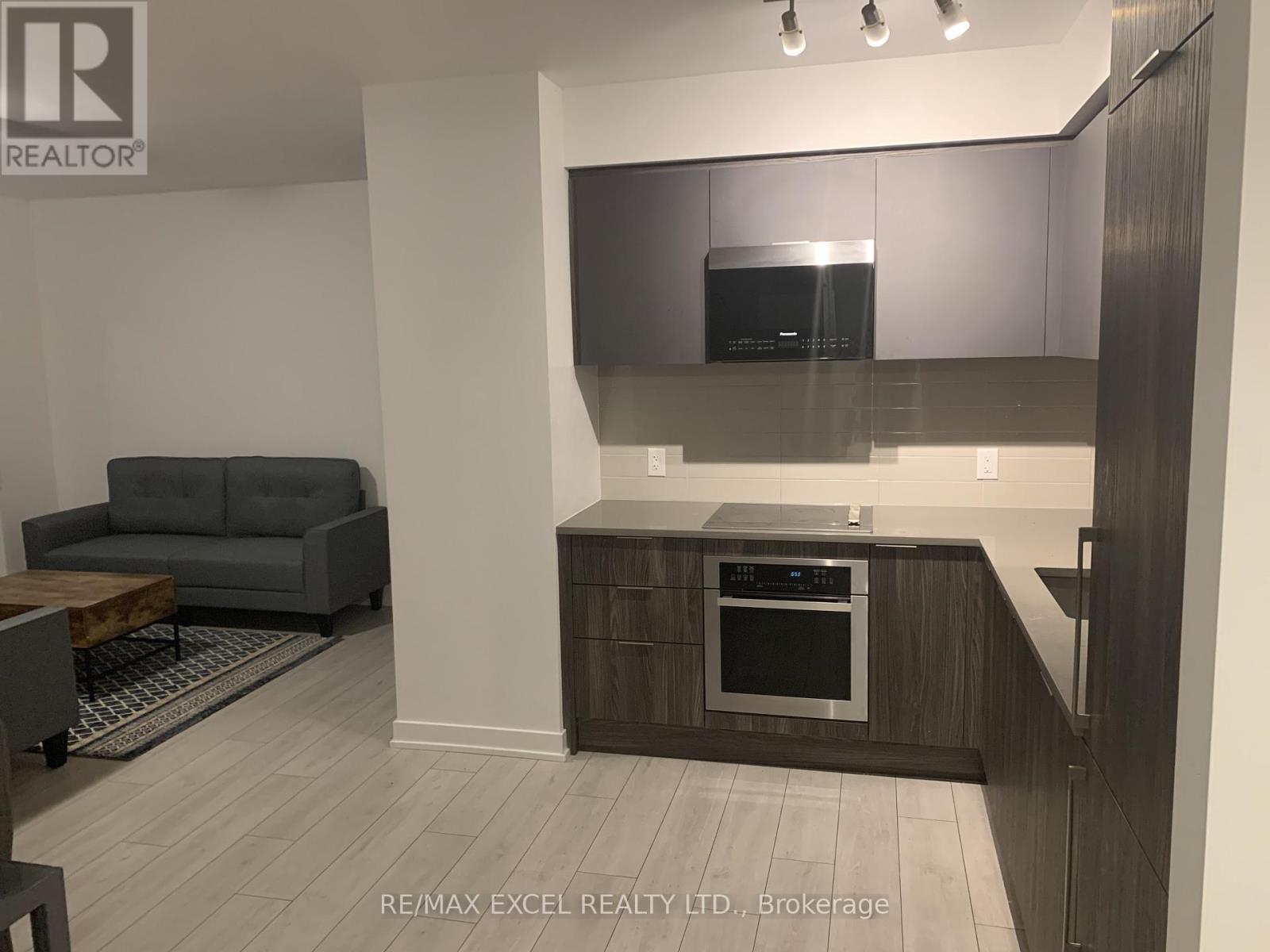 Apartment at 621 - 2033 KENNEDY STREET, Toronto (Agincourt South-Malvern West)