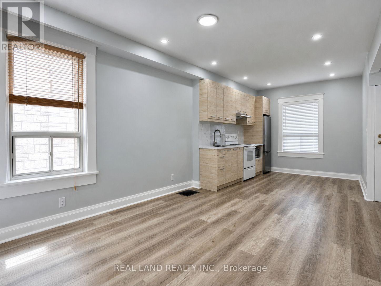 Multiplex at MAIN FLOOR - 225 COXWELL AVENUE, Toronto (Woodbine Corridor)